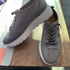 Wonders grey sneakers size 38